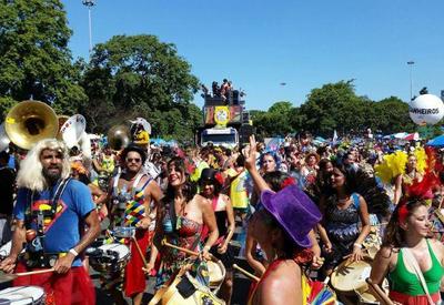 Carnaval 2024: Prefeitura do RJ abre cadastro para desfiles de blocos de rua