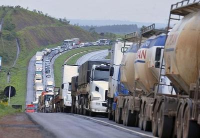 Desequilíbrio na matriz de transporte do Brasil permanece após crises