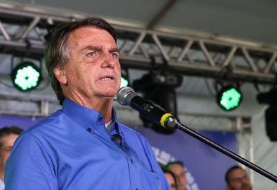 Bolsonaro faz campanha eleitoral no Rio de Janeiro; ao vivo