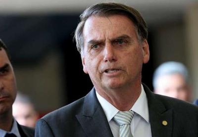 Bolsonaro anuncia recriação do Ministério das Comunicações