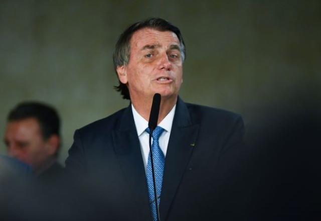 PGR se manifesta contra investigar Bolsonaro por interferência no MEC