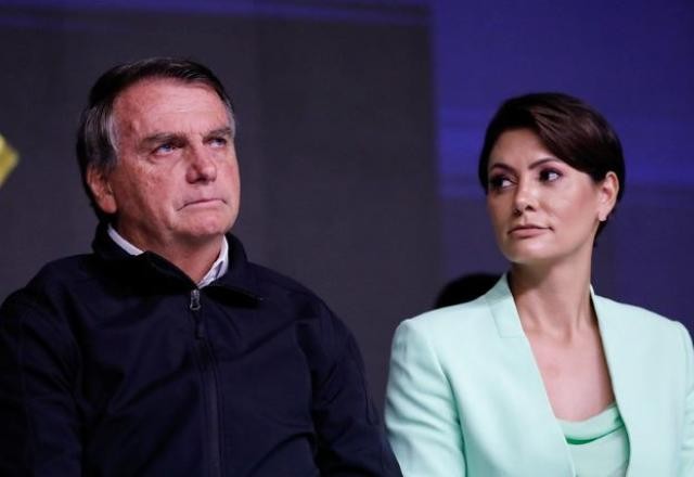 Polícia Federal investiga caso envolvendo joias de Michelle e Bolsonaro
