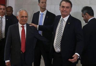 Bolsonaro indica ministro do TCU para Embaixada de Portugal