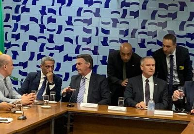 Bolsonaro vai à Câmara e participa de evento organizado por Israel