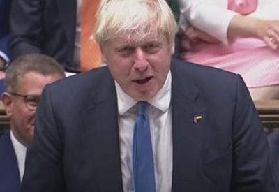 Boris Johnson faz último discurso ao Parlamento e diz 'Hasta la vista, baby'