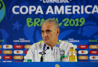 Ao vivo: Tite se pronuncia sobre Copa América 2021