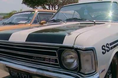 Brasília sedia encontro de colecionadores de carros antigos