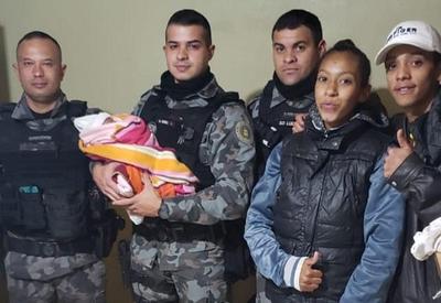 Bebê de 25 dias é resgatada pela polícia após ser sequestrada por casal