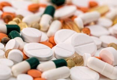 Preços de remédios podem subir 5,6% a partir de abril, diz Sindusfarma