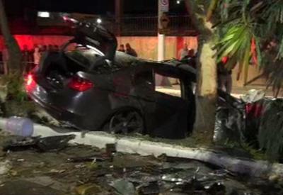 Acidente com carro de luxo deixa três mortos na zona leste de São Paulo