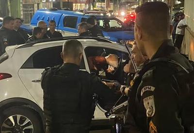 Assalto termina em tiroteio e perseguição no Rio de Janeiro