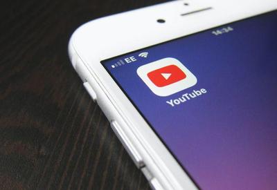 Organizações de checagem cobram ações do YouTube contra desinformação