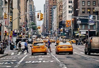 EUA: Motoristas terão que pagar R$ 112 para circular em Manhattan
