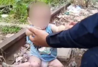 Mulher é presa após abandonar bebê em linha de trem