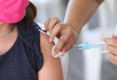 Governo de SP amplia vacinação contra covid para todas as crianças de 3 e 4 anos