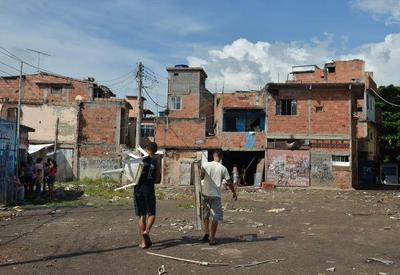 64,6 milhões de brasileiros viviam em pobreza social em 2021, segundo estudo