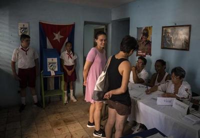 Cuba aprova legalização do casamento gay em referendo