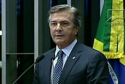 Cunha e Collor são acusados de receber dinheiro desviado da Petrobras