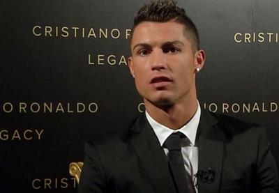 Defesa de Cristiano Ronaldo admite ter pago silêncio de modelo