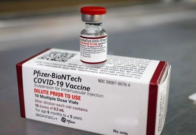 Saúde abre consulta pública sobre vacinação de crianças maiores de 6 meses