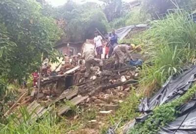 Deslizamento em Olinda tem 7 sobreviventes; uma pessoa está desaparecida