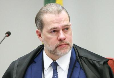 Associação de procuradores vai recorrer de decisão de Toffoli que livrou Lula
