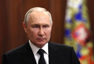 "Nenhuma chantagem vai ter resultados", diz Putin sobre motim do grupo Wagner