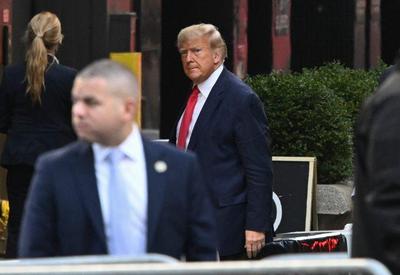 Trump chega a Tribunal Criminal de Manhattan