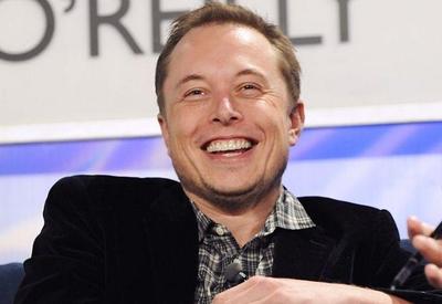 Elon Musk ameaça abandonar compra do Twitter, diz jornal