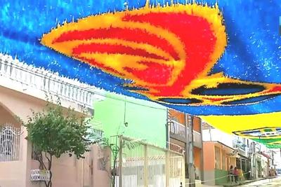Em Manaus, moradores fazem força-tarefa para decorar ruas para Mundial