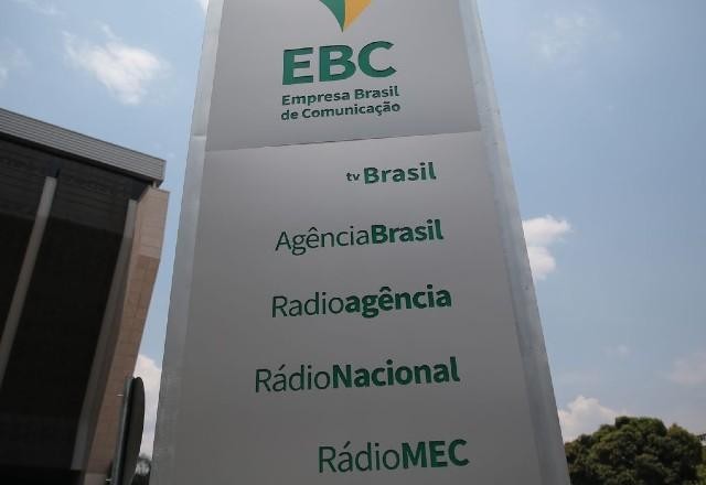 Governo Lula inicia transição na diretoria da EBC