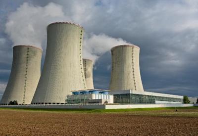 União Europeia decide que gás natural e energia nuclear são "verdes"