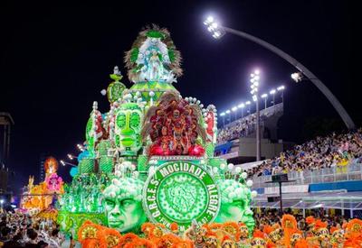 Carnaval 2024: venda de ingressos para desfiles em SP começa nesta 2ª feira (18)