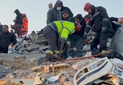 Podcast Mapa Mundi: da Turquia, o terremoto que matou mais de 20 mil
