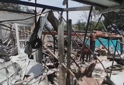 Carro-bomba explode ao lado de delegacia na Colômbia