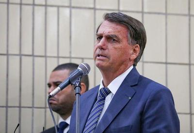 Bolsonaro depõe na PF sobre falsificação de cartões de vacina