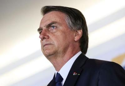 "Falei demais": Bolsonaro pede desculpas por ofensas "não intencionais"