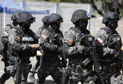 Equador prende mais de 300 pessoas e resgata 41 reféns em meio a onda de violência