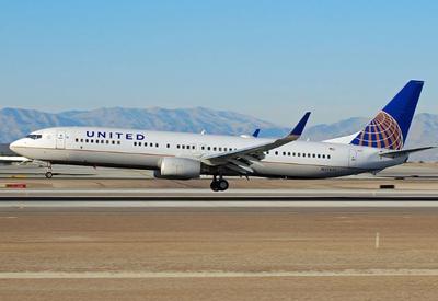 United Airlines encontra parafusos soltos em aviões Boeing 737-900 Max