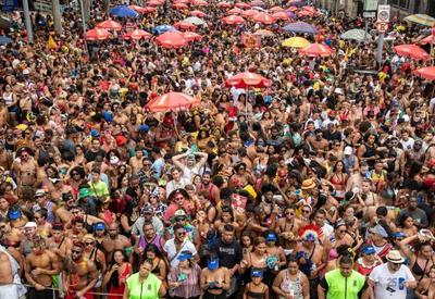 Carnaval de Rua no Rio terá distribuição de água e aplicativo para localizar blocos