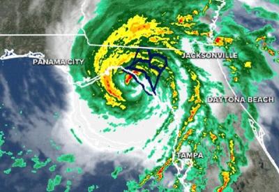 Furacão Idalia chega à Flórida e provoca inundações