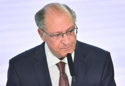 Geraldo Alckmin passa por exames em Brasília