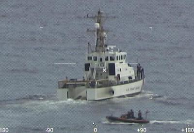 Guarda Costeira dos EUA suspende buscas por imigrantes na Flórida