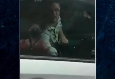 Homem é flagrado em ato libidinoso dentro de carro