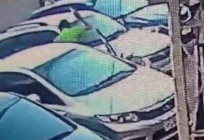 Briga entre policiais por vaga de estacionamento termina em morte