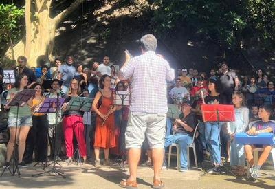 Pedalando pela cultura: conheça o Bandão da Escola Portátil de Música na UniRio