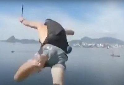 Aventura perigosa: salto de paraquedas vira caso de polícia