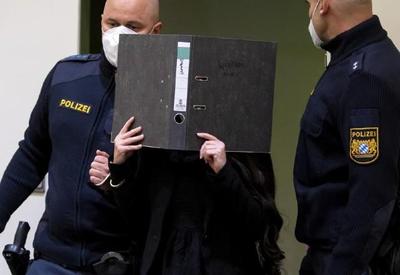 "Noiva do Estado Islâmico" é condenada a 10 anos de prisão na Alemanha