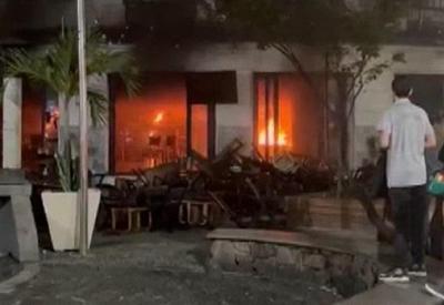 RJ: tradicional bar no Leblon é destruído por incêndio