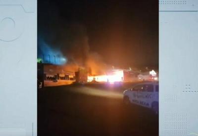 SP: bombeiros controlam incêndio no autódromo de Interlagos